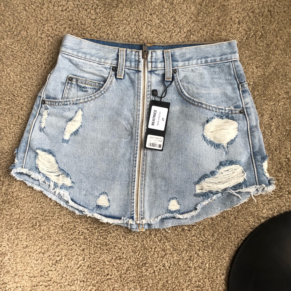 LF Carmar Jean Skirt- size 27